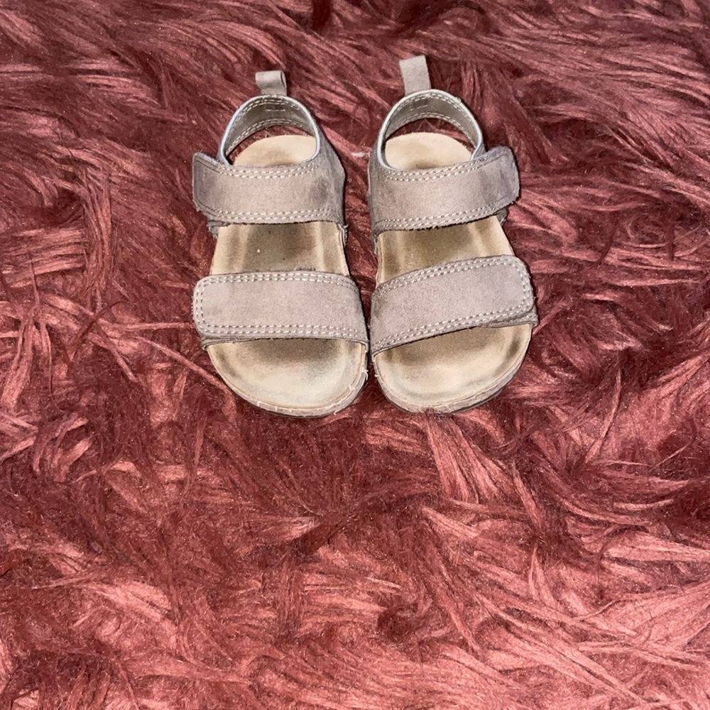 H&M tan strappy sandals sz 4/5